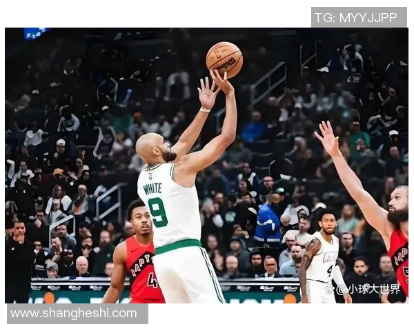 凯尔特人险胜活塞，泰伦-盖维尔单节狂砍20分带队斩获胜利